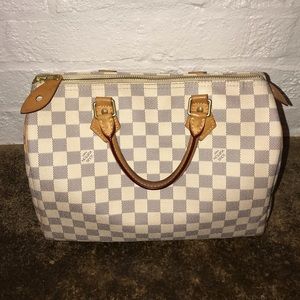 Louis Vuitton Speedy 30 in EXCELLENT condition ✨